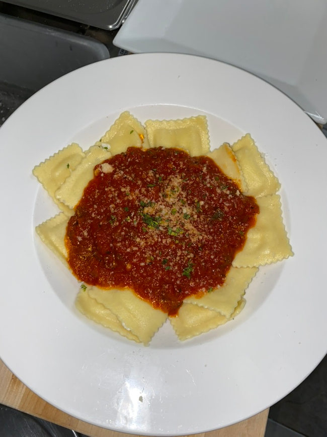 HOMEMADE CHEESE RAVIOLI