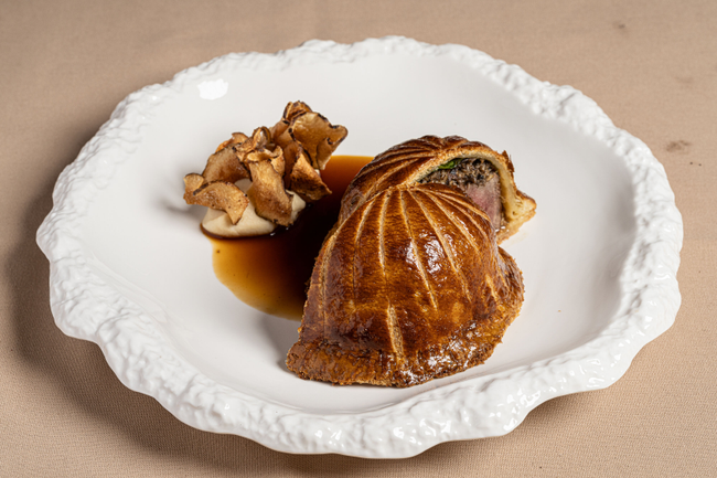 BEEF WELLIONTON TO GO