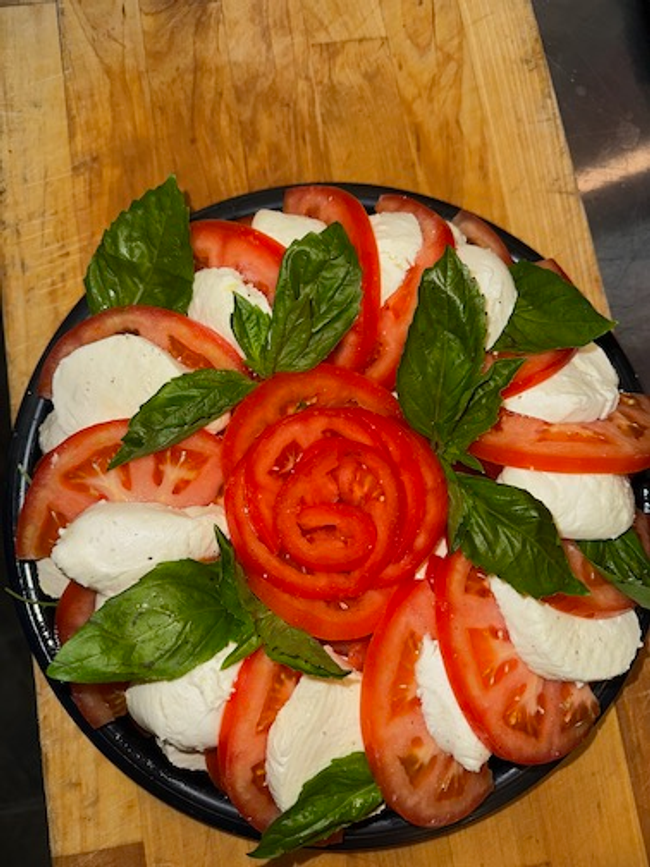 CAPRESE SALAD