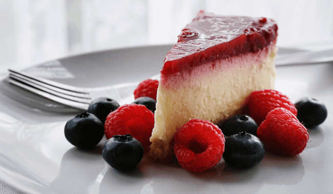 RASPBERRY CHEESECAKE