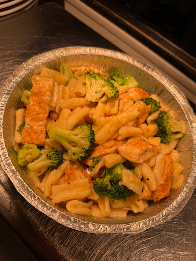 CAVATELLI CHICKEN & BROCCOLI