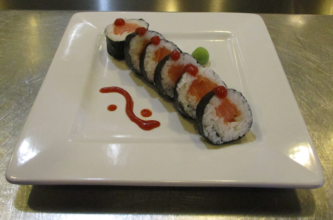 Spicy Salmon Roll