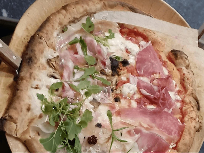 Crudo e Rucola