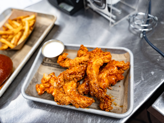 Boneless 8 pc