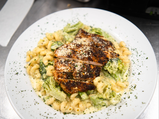 Chicken Broccoli Alfredo