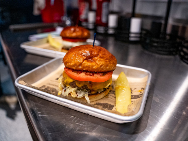 Huskies Burger