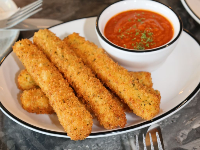 Mozzarella Sticks