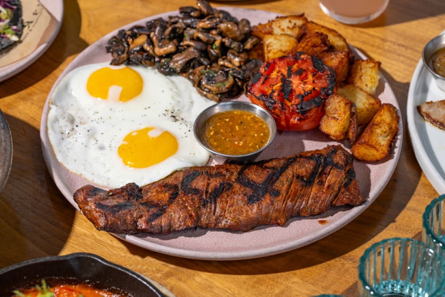 Huevos con Chorizo