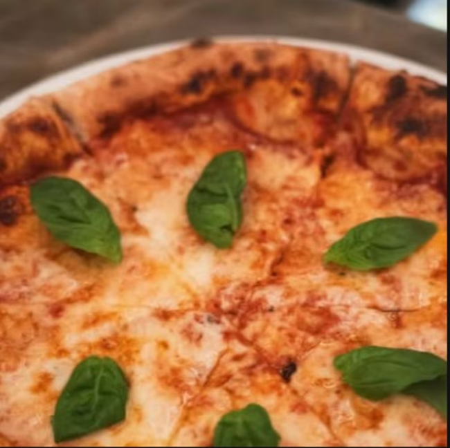 Pizza Margherita