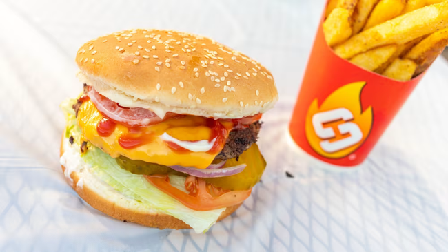 Cheeseburger+ Fries