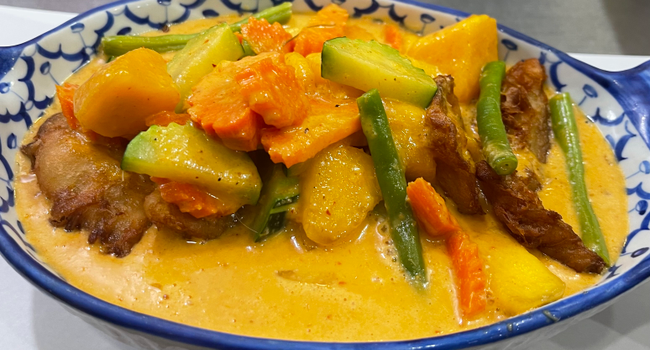 Mango Pa-Nang fish
