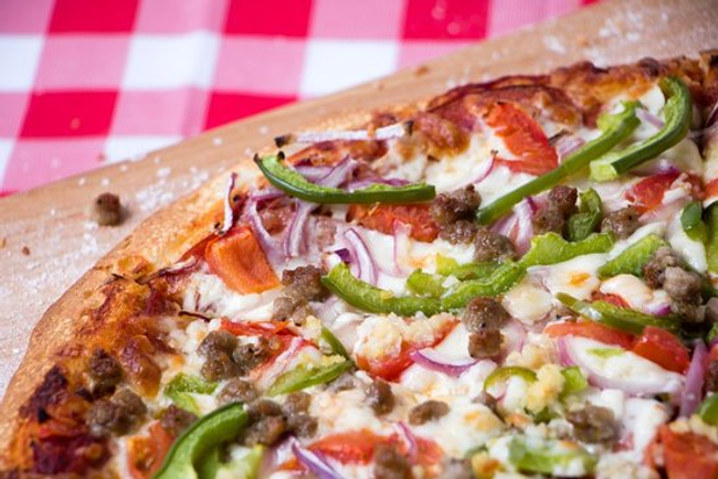 Supreme Medium Pizza