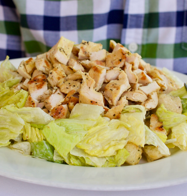 CHICKEN CAESAR SALAD