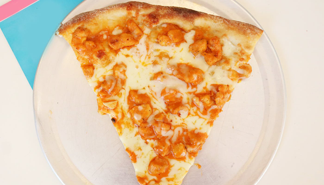 Buffalo Chicken Pizza - Large 16''