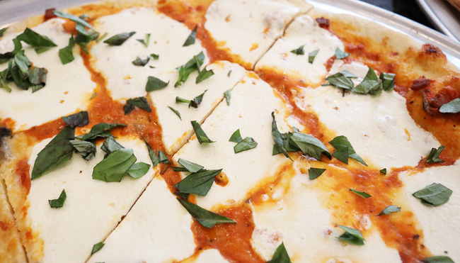 Vodka Pizza - 4 Corner