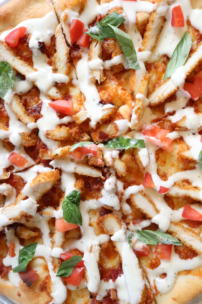 Chicken Cutlet, Bacon & Ranch Pie - Large 16'