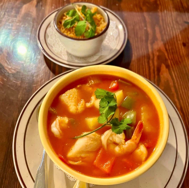 Caldo De Mariscos