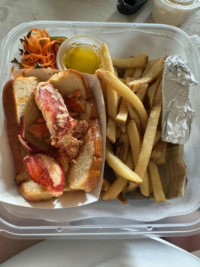 Lobster Roll Sandwich