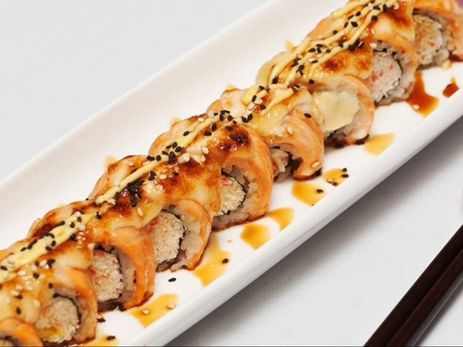 Baked Salmon Roll