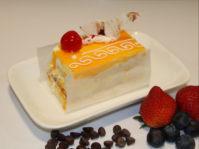 Mango Pastry