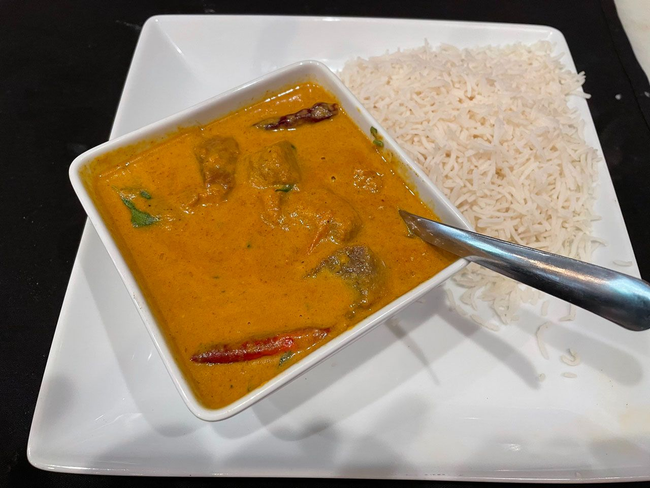 LG12a. Lamb Coconut Curry/ Madras Curry (gf)