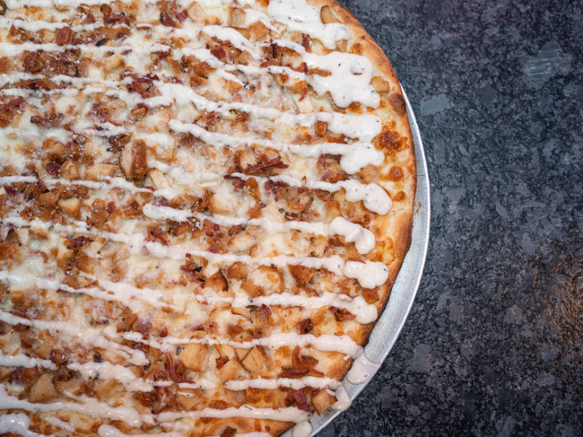 Buffalo Chicken Pan Pizza Large