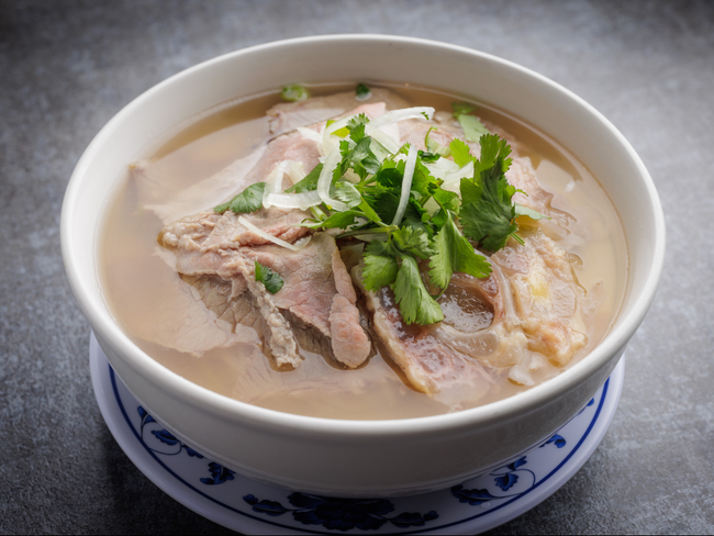 *Pho Traditional Combo*
