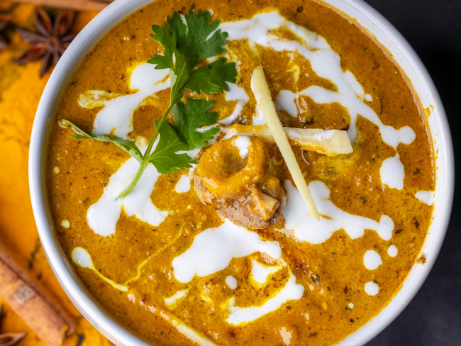 LG12b . Goat Coconut Curry/Madras Curry (gf)