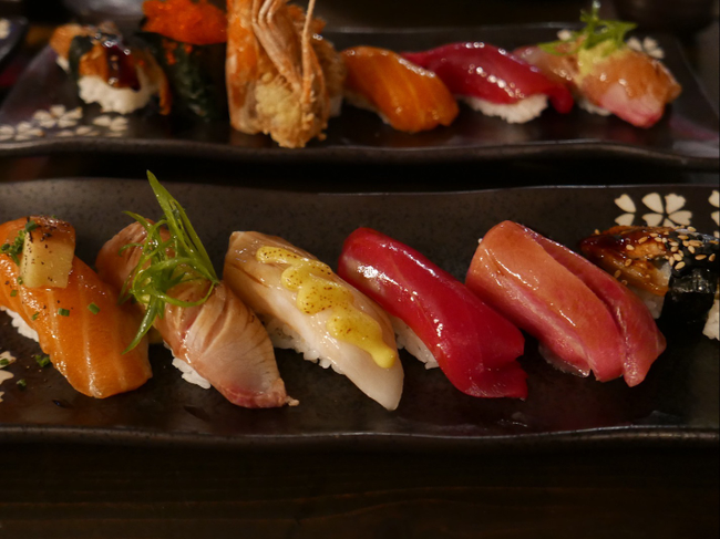 8 Pc Assorted Premium Nigiri