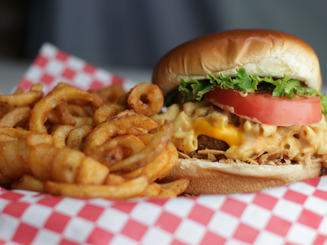 Cheesy Chiken Sandwich