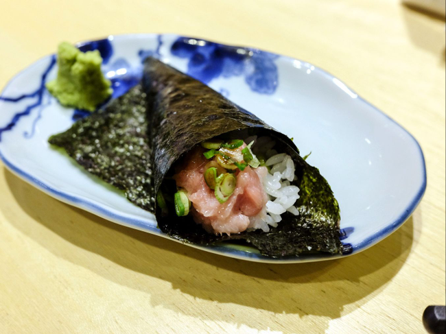 Kinmedai Handroll