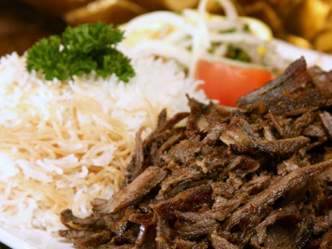 (14) BEEF SHAWARMA ENTREE