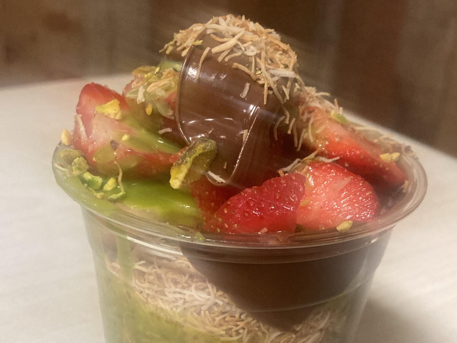 Dubai Chocolate Strawberry 12oz