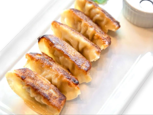 Gyoza Dumplings (6)