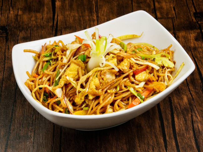 House Special Hakka Noodles