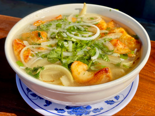 *Thang Long Fish Vermicelli Noodle Soup*
