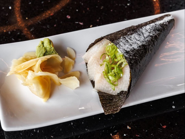Yellowtail Handroll