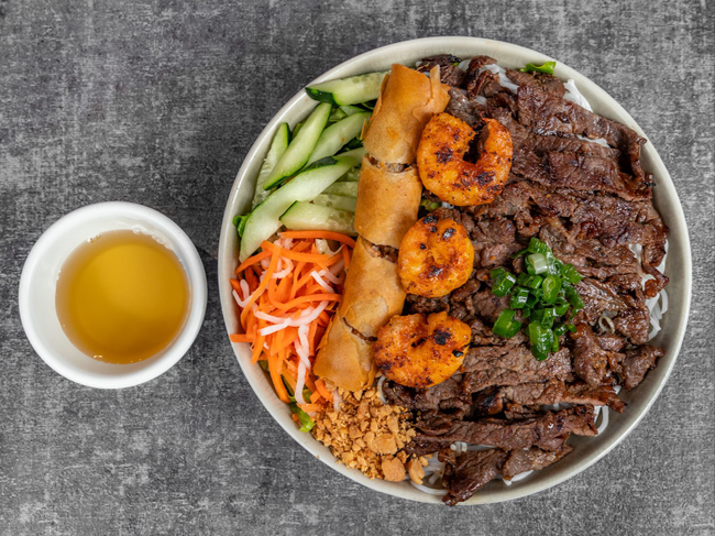 Shaken Beef Tenderloin Rice