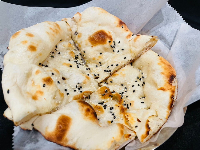 BR10. Sesame Naan
