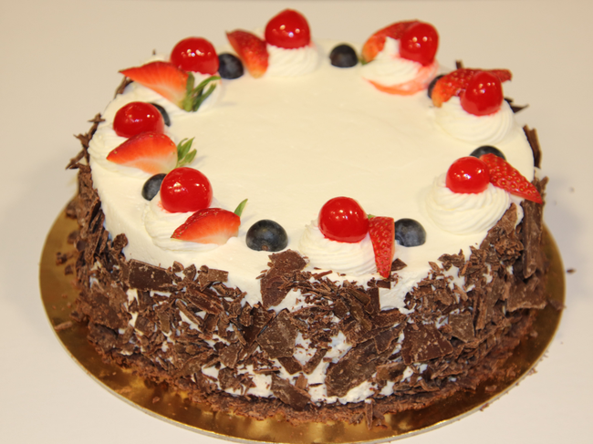 Black Forest Cake 8"