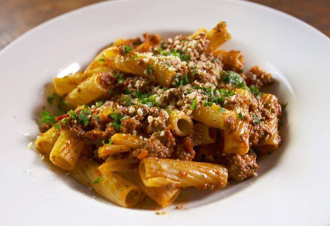 Rigatoni Bolognese