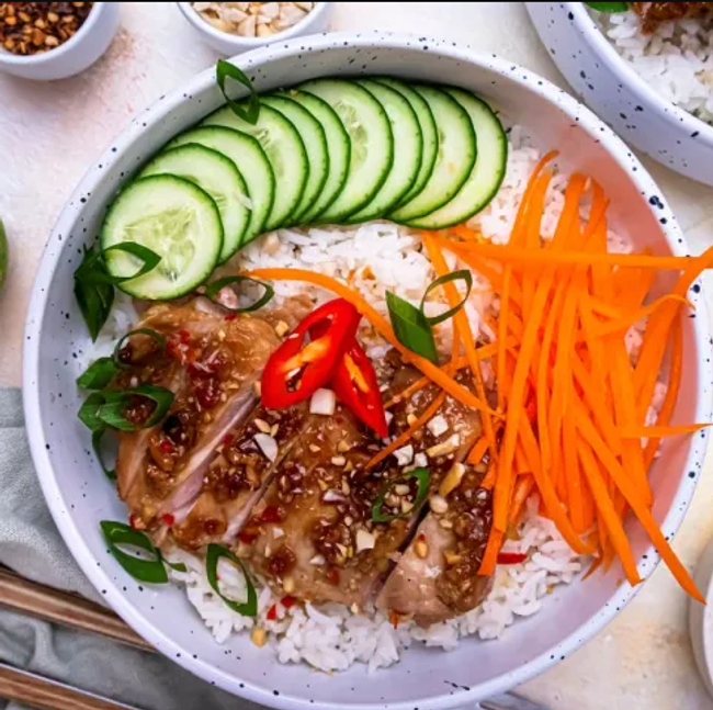 38. Grilled Chicken Rice Dish - Cơm gà nướng
