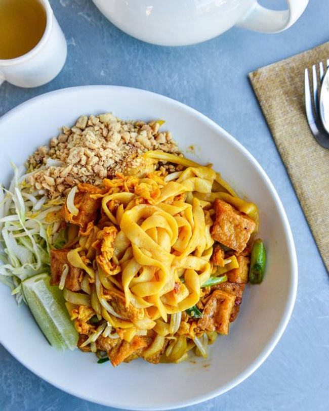 Noodle Dish - Pad Thai with Tofu