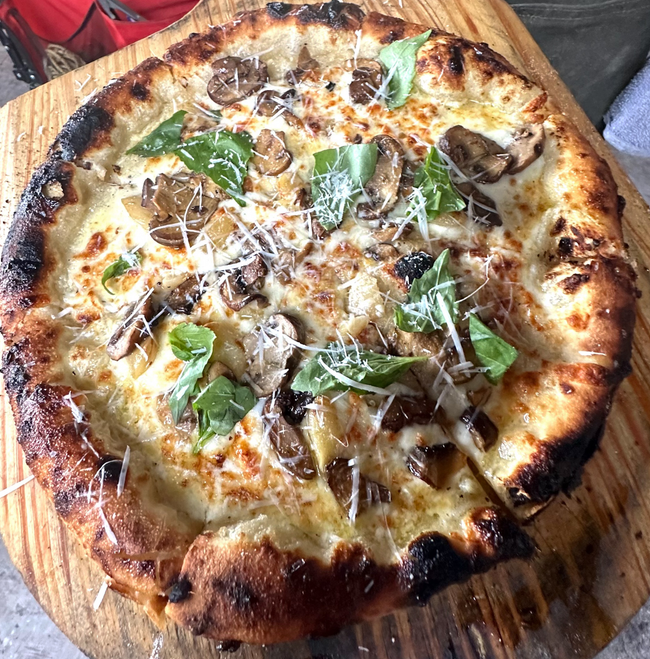 Funghi Pizza