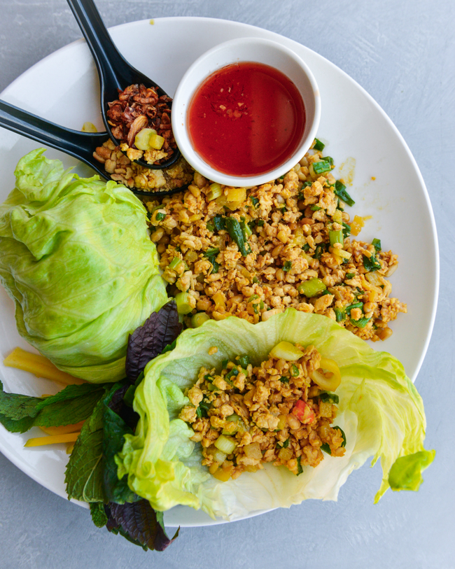 Lettuce Wraps with Chicken