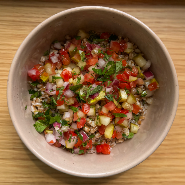 Farmers Salad Farro