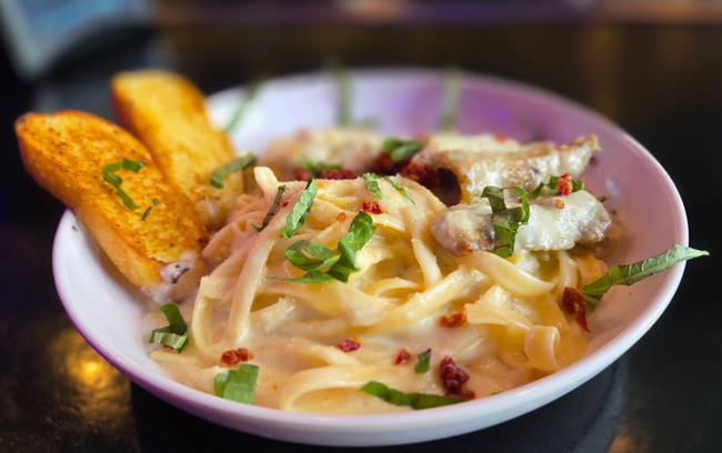 Fettuccini Alfredo