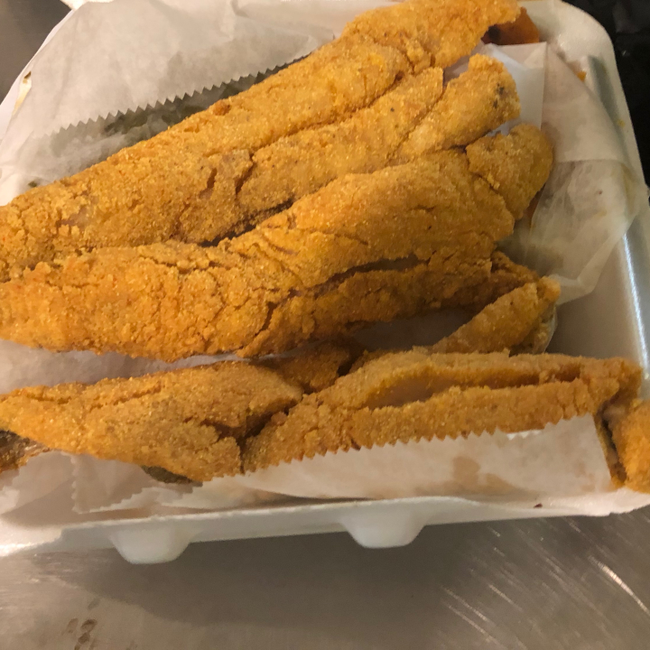 Whiting with White or Wheat - 8pc Whiting w/ white or wheat