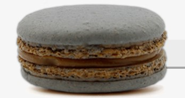 Earl Grey Macarons