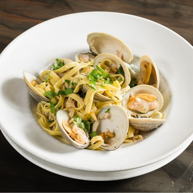 Linguini Clam Sauce (Pasta Vongole)